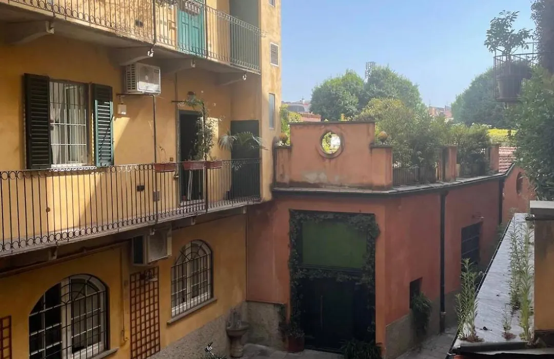 Quiet Luminous Flat Historical City Center Fast Wi-Fi-1